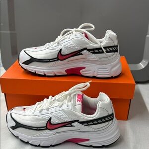 Nike Initiator women’s size 7.5W